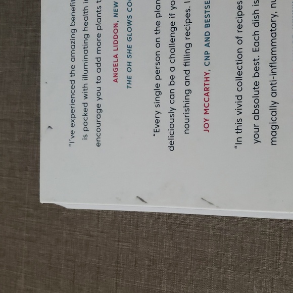 Eat‎ More Plants by Desiree Nielsen, RD - Softcover - Picture 7 of 8